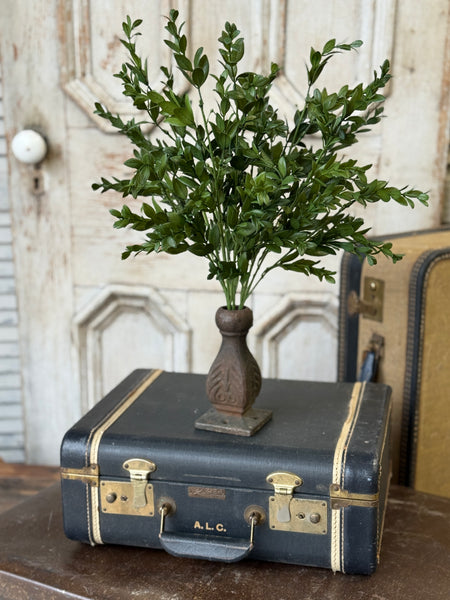 Nottswood Leaves Bush | 18" | NOT CURRENTLY IN STOCK-New For Holiday 2026!