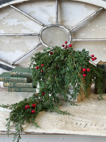 Emerald Celebration Hanging | 28" | NOT CURRENTLY IN STOCK-New For Holiday 2026!