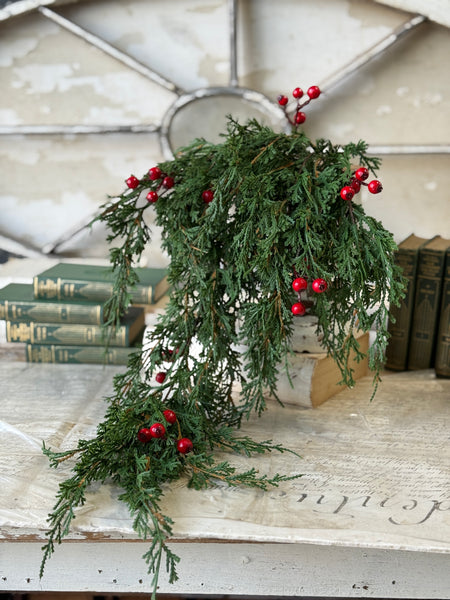 Emerald Celebration Hanging | 28" | NOT CURRENTLY IN STOCK-New For Holiday 2026!