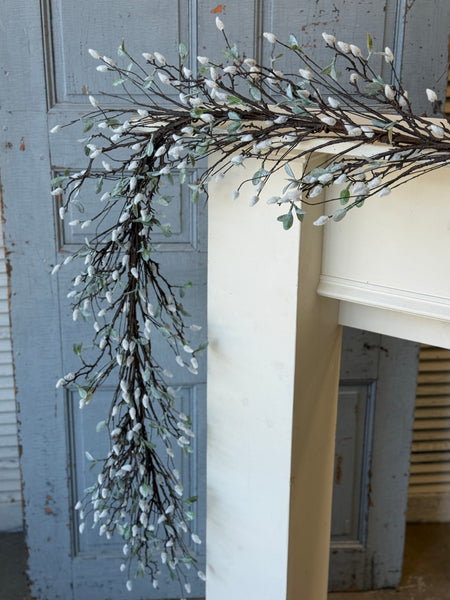 Cloud Bank Willow Garland | 5' | NOT CURRENTLY IN STOCK-New For Spring 2027!