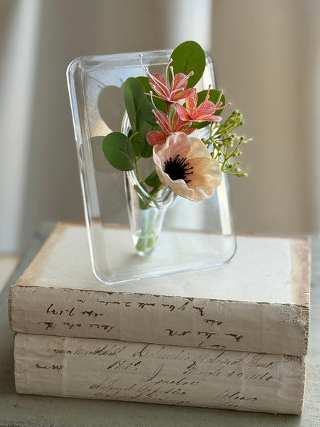 Floating Flora Frame | 7" | Coral | NOT CURRENTLY IN STOCK-New For Spring 2027!