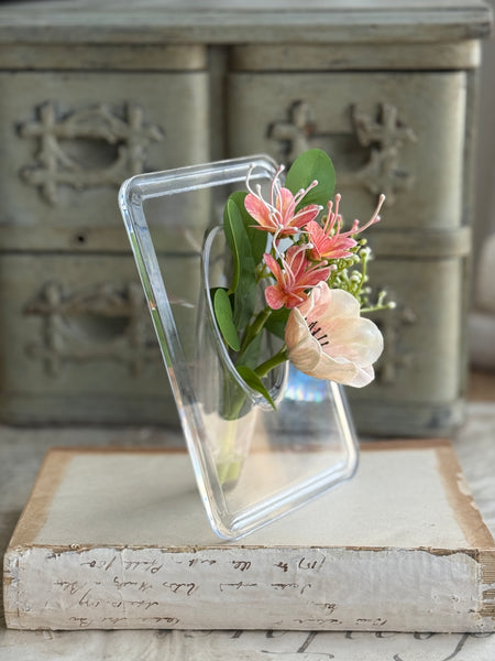 Floating Flora Frame | 7" | Coral | NOT CURRENTLY IN STOCK-New For Spring 2027!