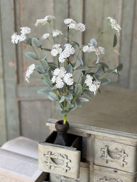 Layette Daisy Bush | 20" | Cream | NOT CURRENTLY IN STOCK-New For Spring 2026!