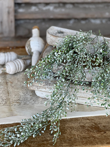 Little Luna Hanging | 24" | Green | NOT CURRENTLY IN STOCK - Spring 2026