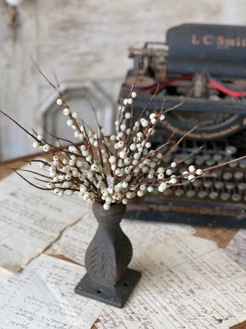 Berry Bush | 13" | Cream