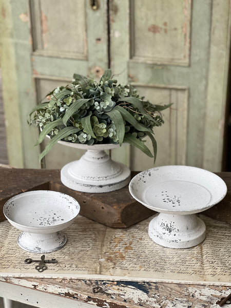 Pedestal Plate | Cream | 12.5"