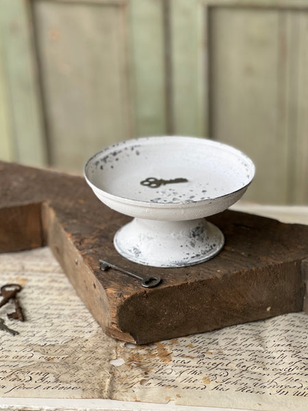 Pedestal Plate | Cream | 6.75"