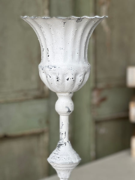 Fluted Holder | Cream | 18"