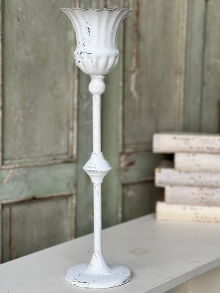 Fluted Holder | Cream | 18"