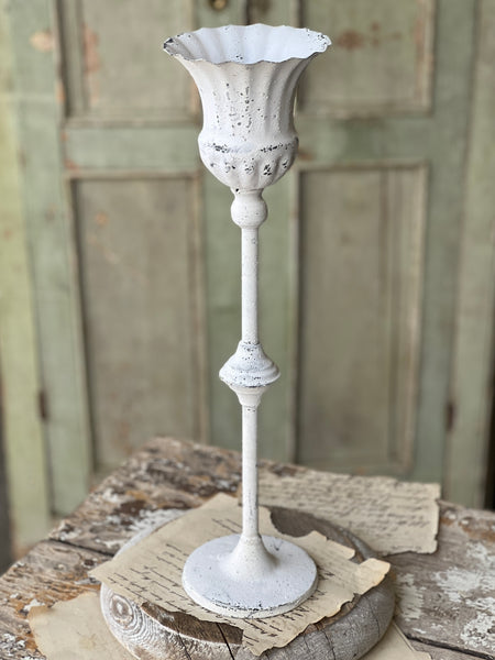 Fluted Holder | Cream | 18"