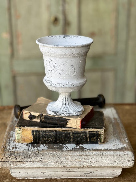 Amorial Urn | Cream | 6"