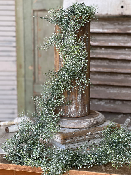 Little Luna Garland | 6' | Green | NOT CURRENTLY IN STOCK - Spring 2026