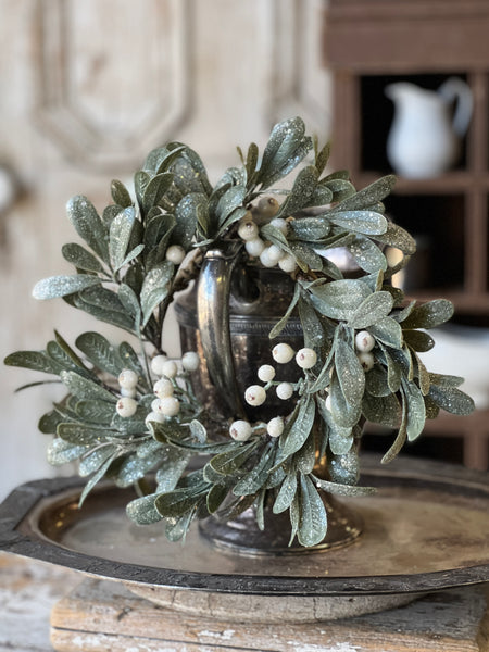 Ice Kissed Mistletoe Candle Ring | 10" | SOLD OUT