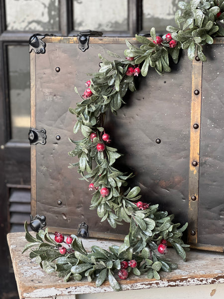 Crystalline Mistleberry Garland | 5' | SOLD OUT