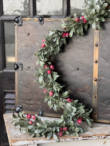 Crystalline Mistleberry Garland | 5' | SOLD OUT