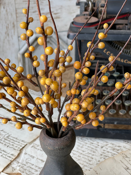 Berry Bush | 13" | Tan | SOLD OUT