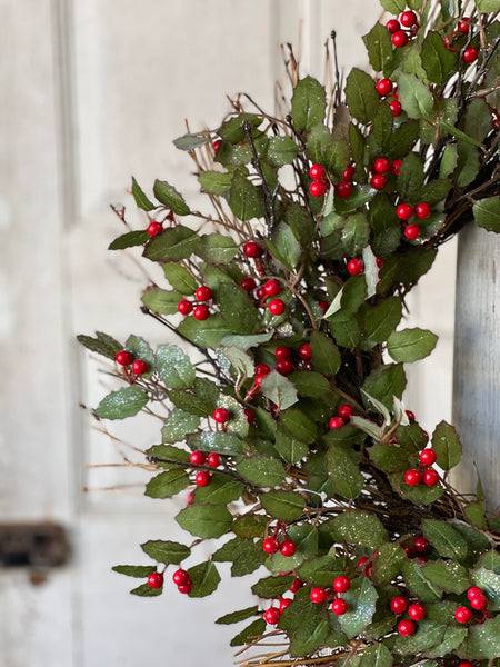 Holly Wreath with Berry | 22" | SOLD OUT