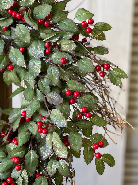 Holly Wreath with Berry | 22" | SOLD OUT