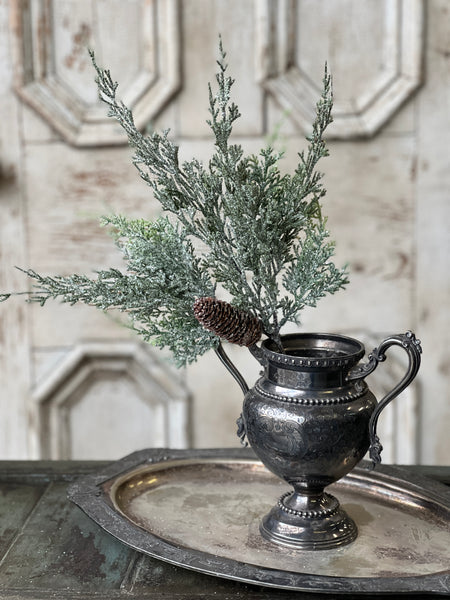 Silver Thread Cedar Pick | 18"