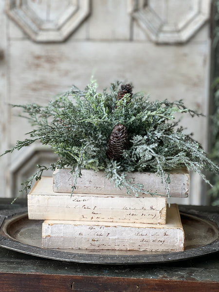 Silver Thread Cedar Half Sphere | 10"