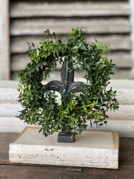 New England Boxwood Candle Ring | 10" | NOT CURRENTLY IN STOCK - ETA December